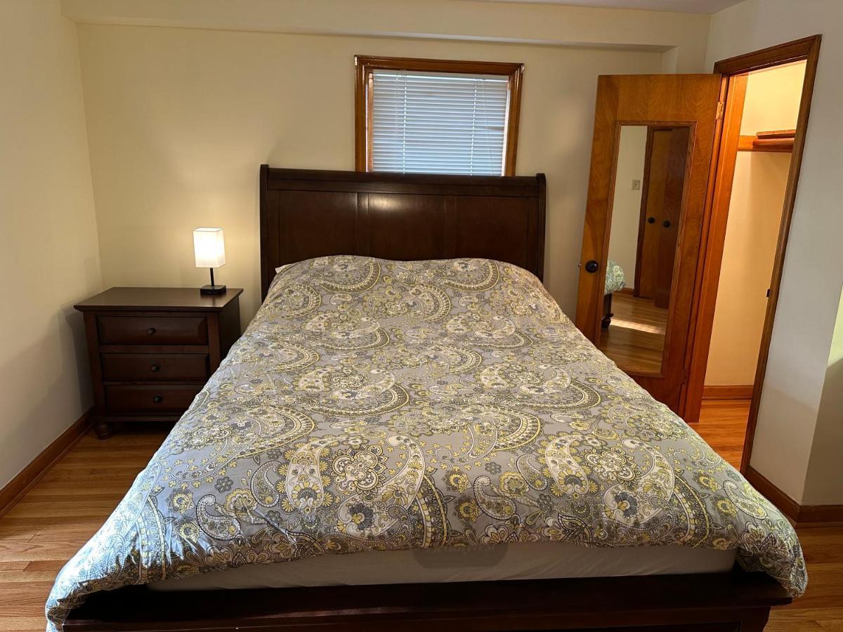 J2 Pleasant Queens Size Room Near St. Peter'S Hospital & New Brunswick Downtown Exterior photo